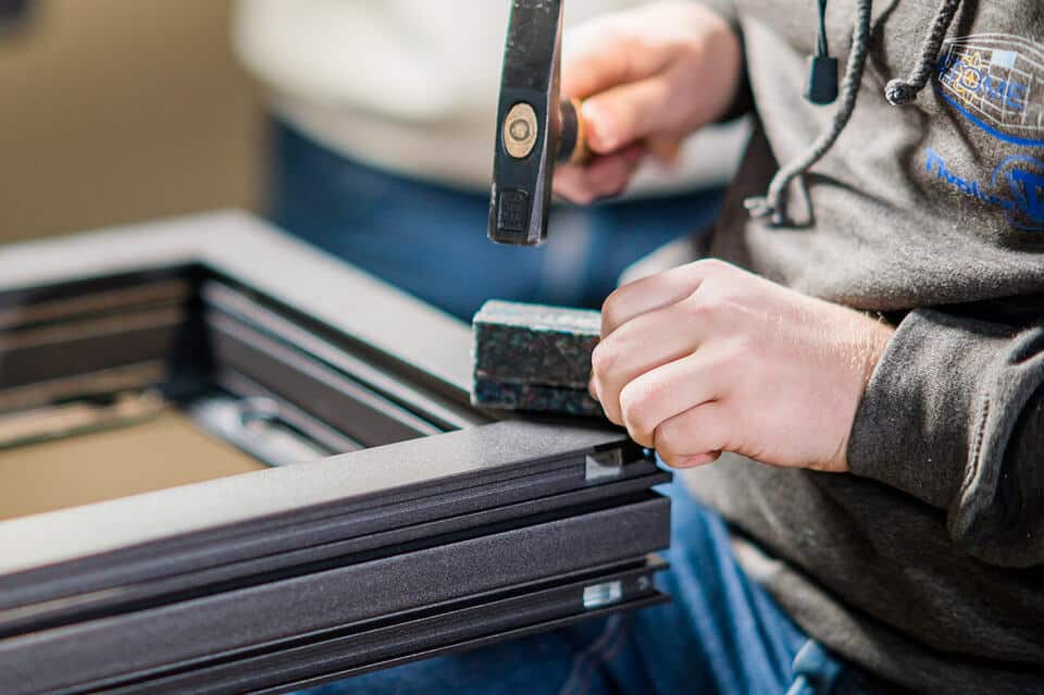 Portes, fenêtres, châssis en PVC et aluminium