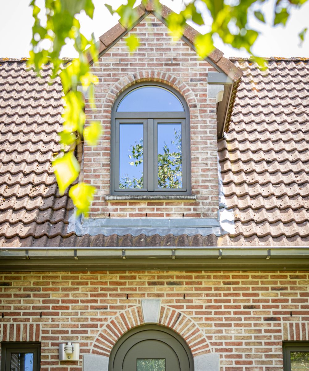 Châssis fenêtres Kömmerling, réalisation à Hyon