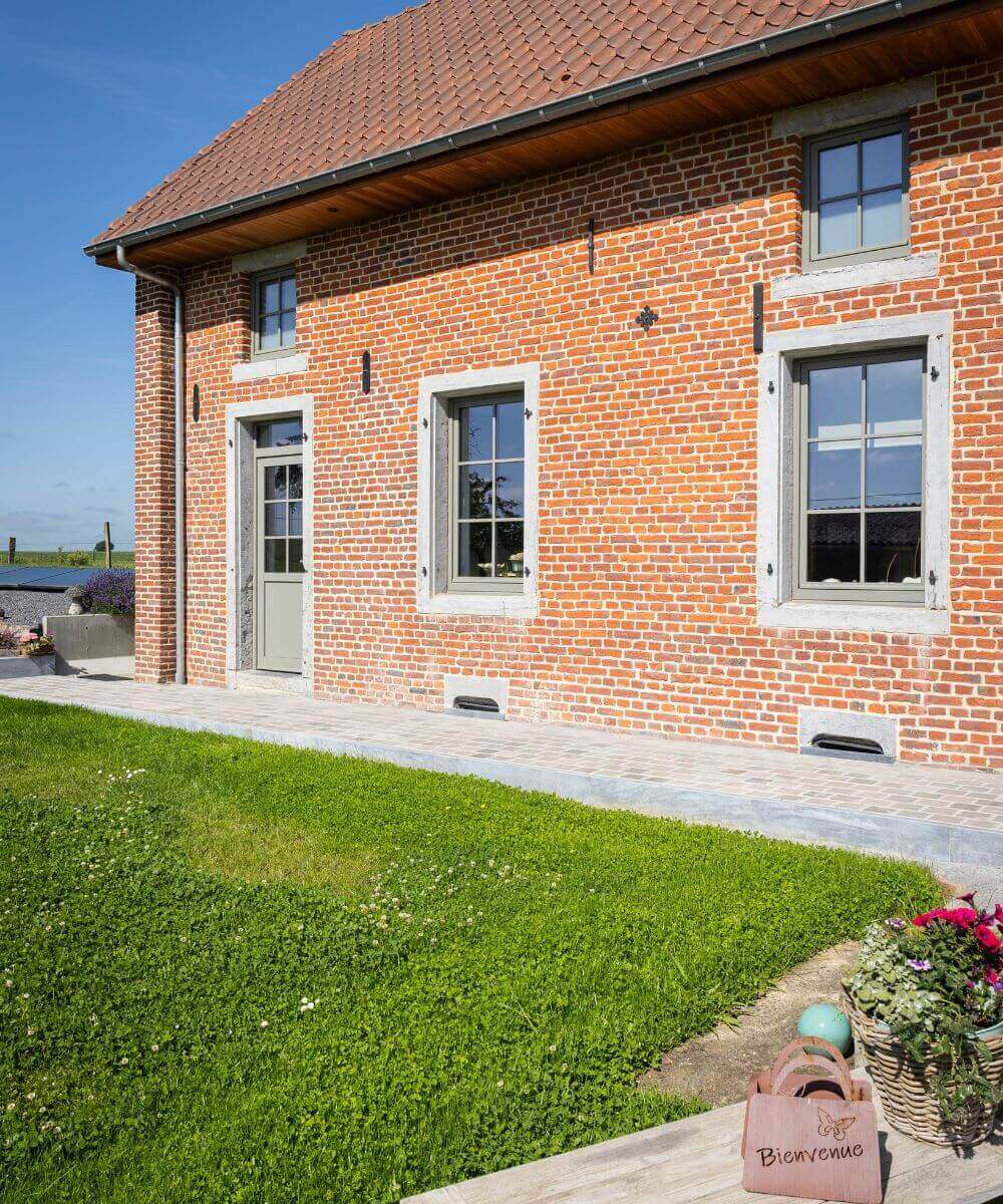 Placement de châssis en PVC à Graty