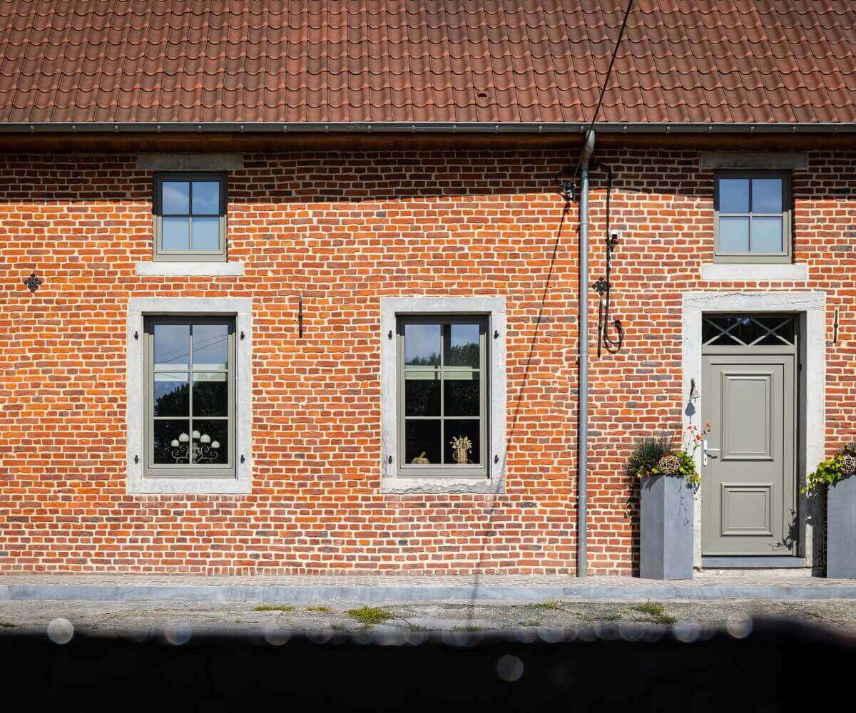 Réalisation de châssis en PVC à Graty dans le Hainaut