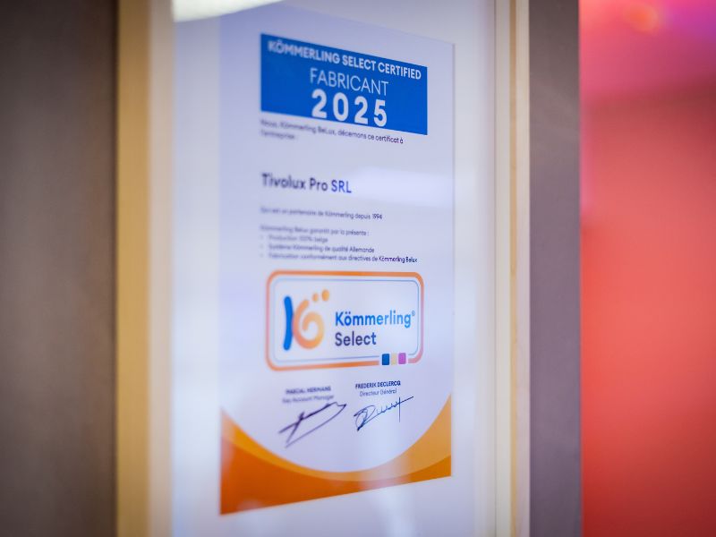 Journée portes ouvertes d'un fabricant de fenêtres coulissantes