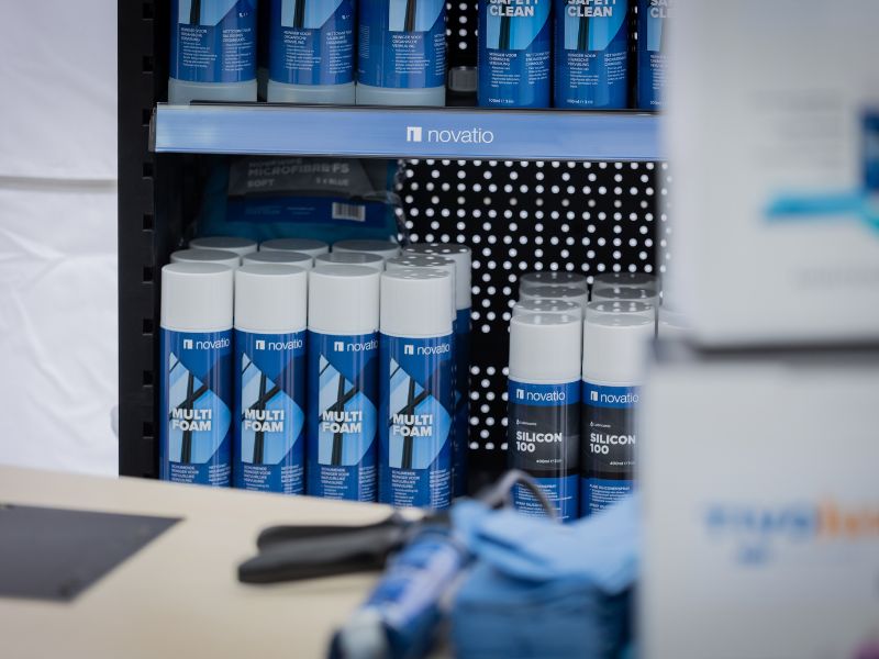 Journée portes ouvertes d'un fabricant de fenêtres