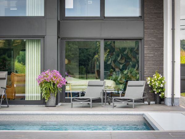 Pose de châssis coulissant alu Aliplast à Ville-Pommeroeul